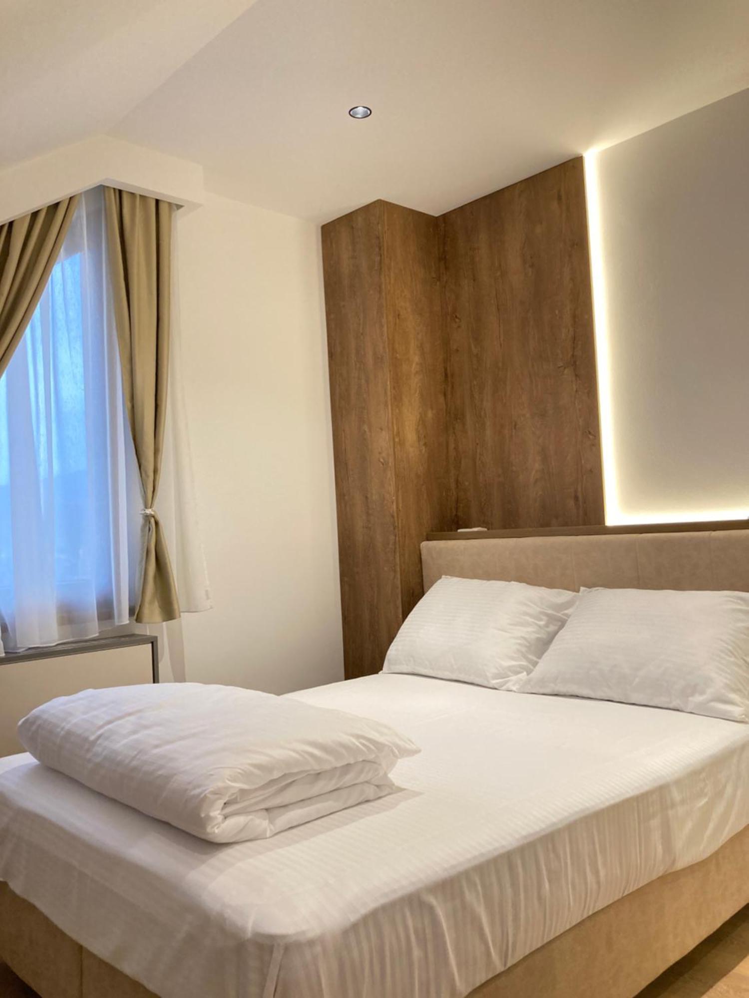 Selzo Lux